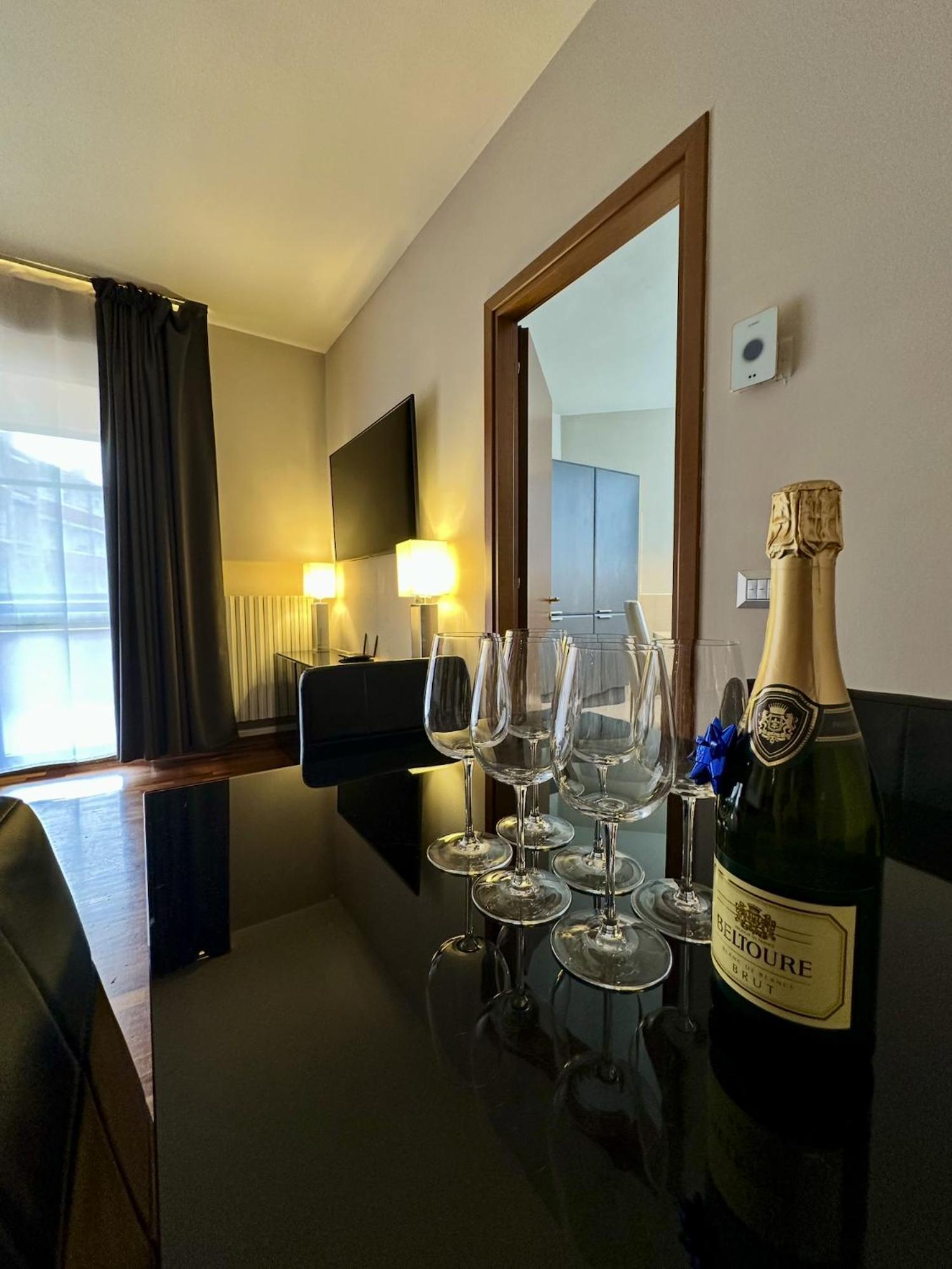 King Apartment Milano Bocconi 외부 사진